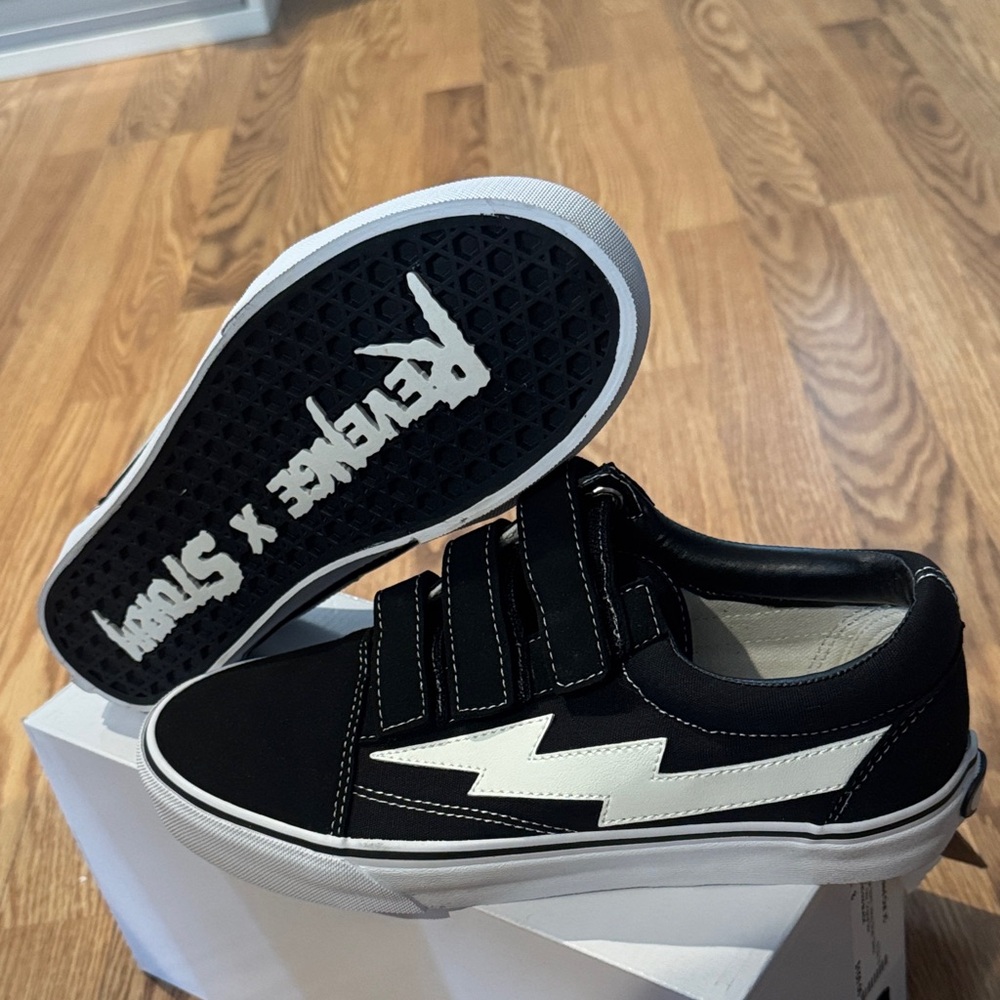 Revenge x Storm Black Velcro Strap Vans Low Top Size 8 Brand New